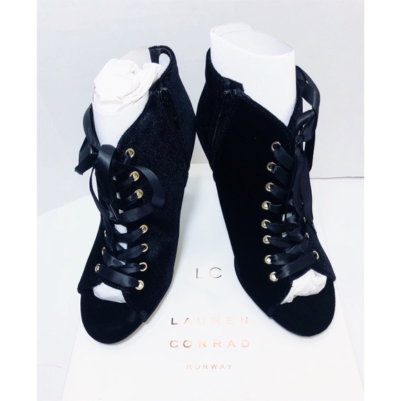 SOLD LC Lauren Conrad Black Velvet High Heels - Picture 2 of 8